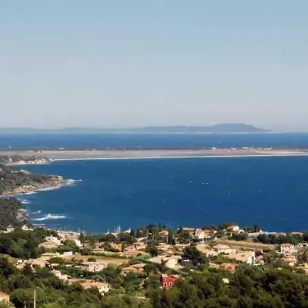 4 Etoiles - Eebaei Hyeres